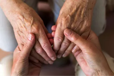 ¿Cómo me comunico con una persona que tiene alzheimer?: seguí estos cinco consejos