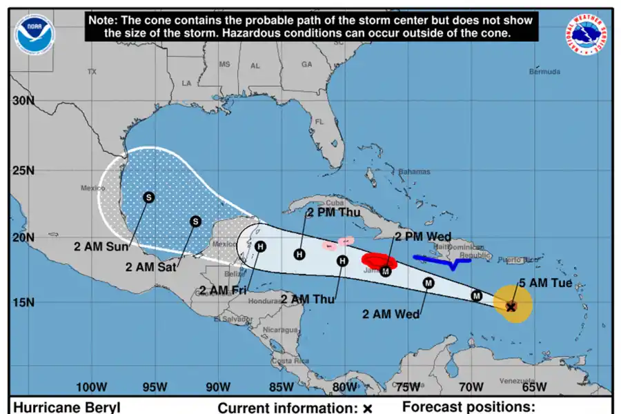 EMERGENCIA. Las previsiones esperan que Beryl pueda afectar a Dominicana, Jamaica y a la zona este de México.