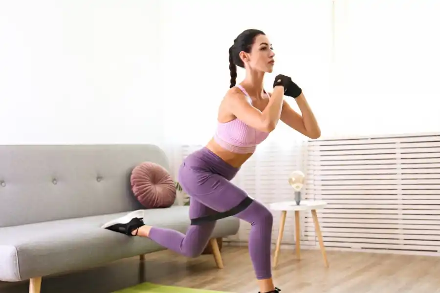 El entrenamiento sencillo para ganar masa muscular en casa.