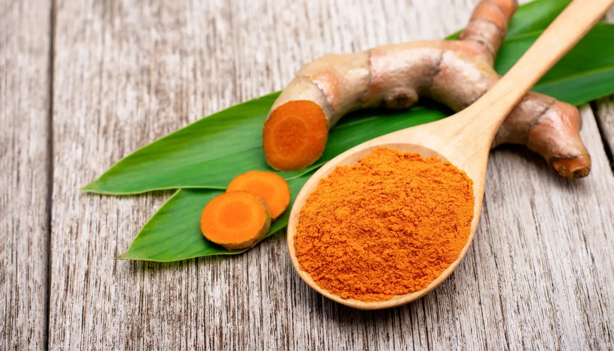 La cúrcuma puede prevenir los niveles bajos de plaquetas
