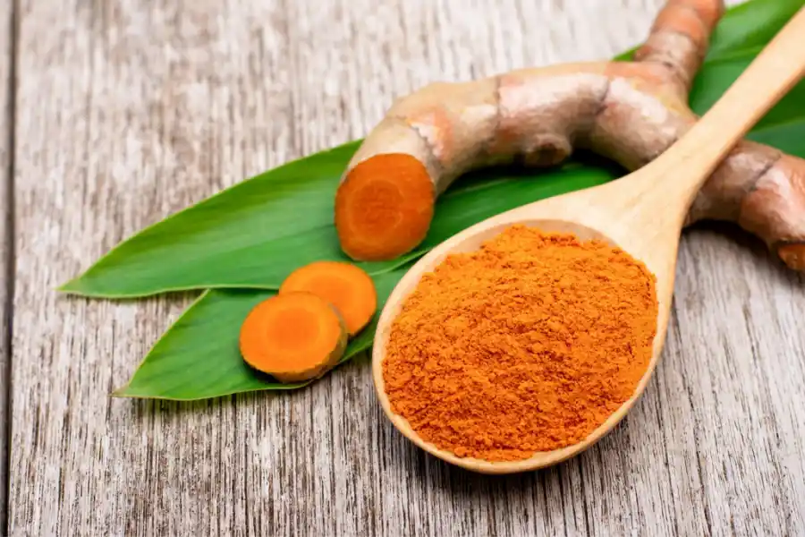 La cúrcuma puede prevenir los niveles bajos de plaquetas