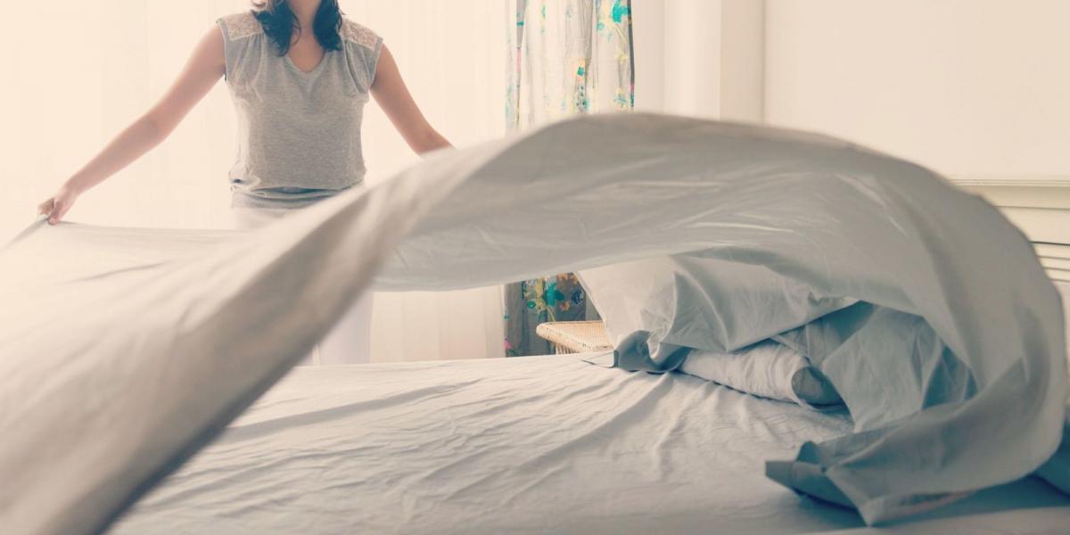¿Cómo afecta a nuestra autoestima tender la cama?
