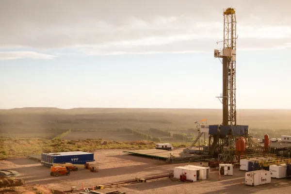 La petrolera YPF volvió a romper el récord de velocidad de perforación en Vaca Muerta