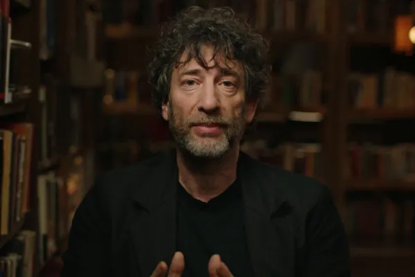 Neil Gaiman, creador de Coraline, es acusado por abuso sexual