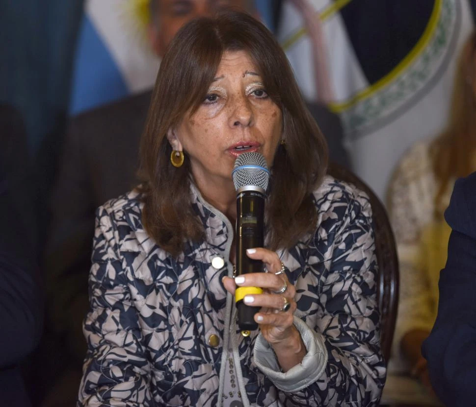El Ministerio de Educación de Tucumán desmintió “despidos” o “cesantías”