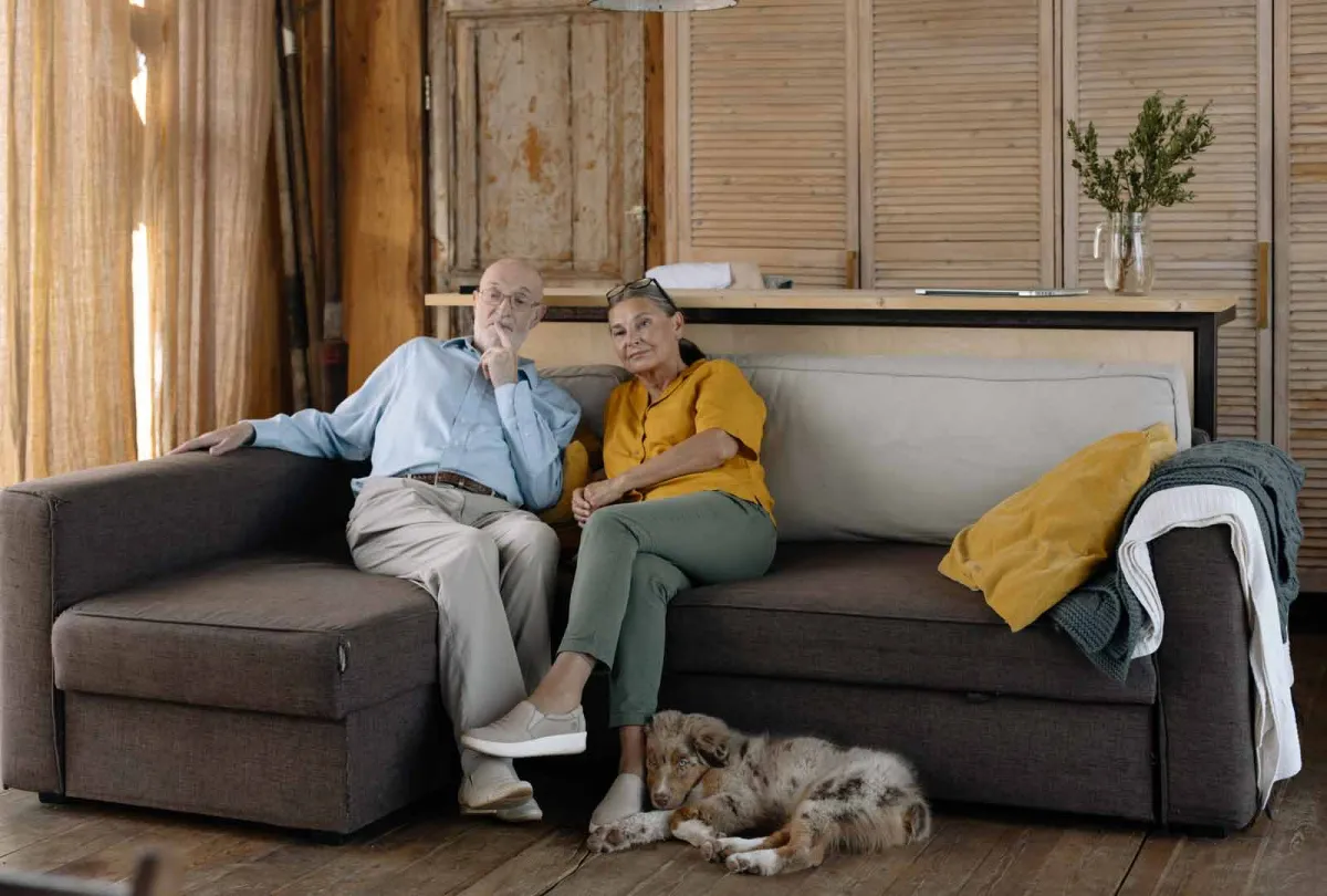 Pueden reunirse en lugares más tranquilos como en casa, para reducir distracciones.