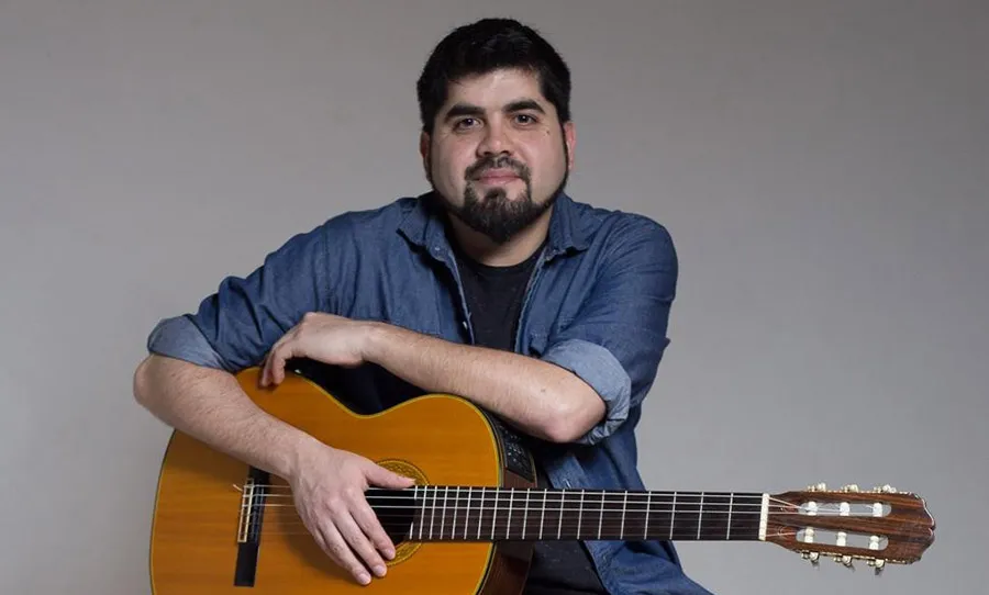 Julio Cultural: voces y  orquesta, con la armónica como estrella