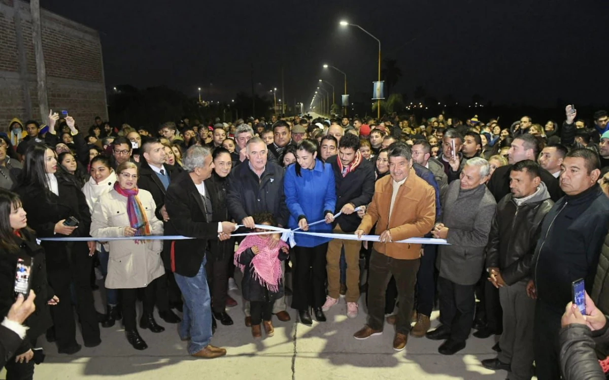Inauguraron la nueva traza de pavimentación de la Avenida Alem en Aguilares 