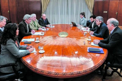 Caputo recibió a la Sociedad Rural y hablaron sobre las retenciones