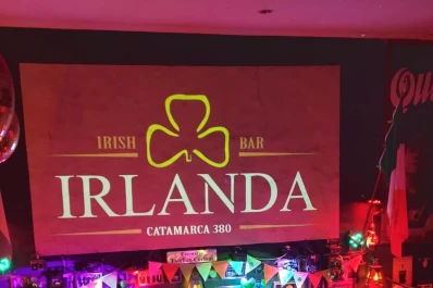 Julio Cultural Universitario: Redd regresa al Alberdi con “Frases de telón”