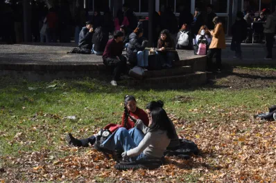 El Día del Amigo cae sábado y es tiempo de empezar a preparar el festejo