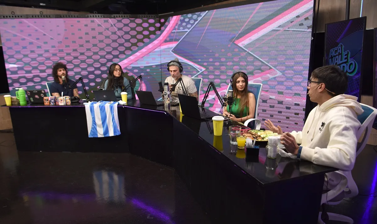 ACÁ VALE TODO , programa de streaming de LA GACETA , con Leo Noli, Grace Di Vico, Chicho Rovira y Sofi De Chaza .