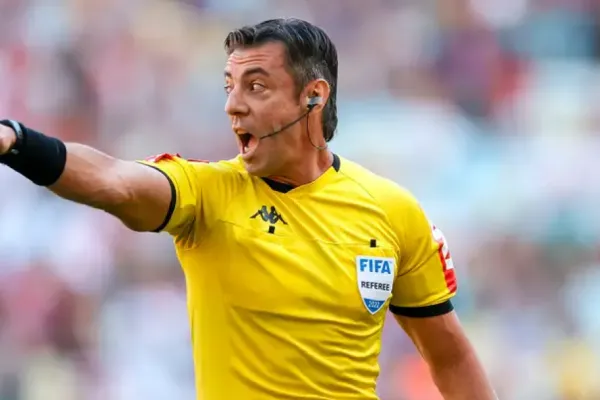Atención, Argentina: un árbitro con un polémico antecedente dirigirá la final ante Colombia