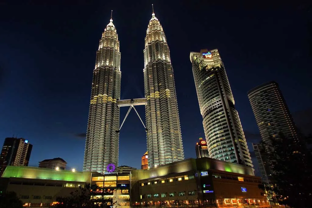 LAS PETRONAS. Lo más importante, según su creador, es el espacio que hay entre ellas, un espacio reconocible y memorable.