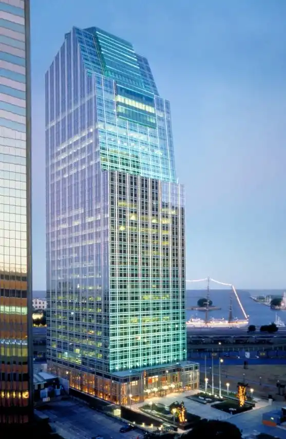 TORRE BANK BOSTON. Todo vidriado, ubicado en el barrio porteño de Retiro.