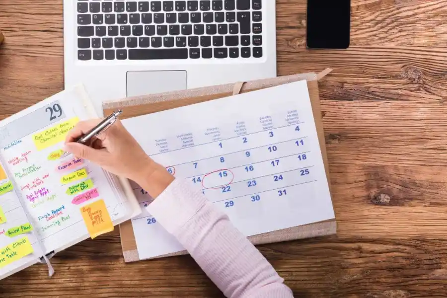 Si queremos recordar más rápido, debemos apuntarlo en una libreta.