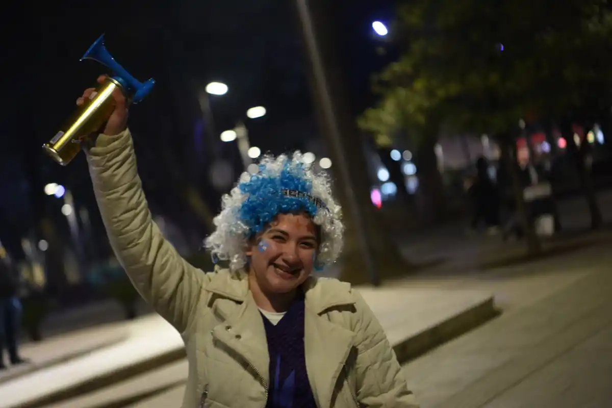 Así está la plaza Independencia por los festejos de la nueva conquista de la Selección