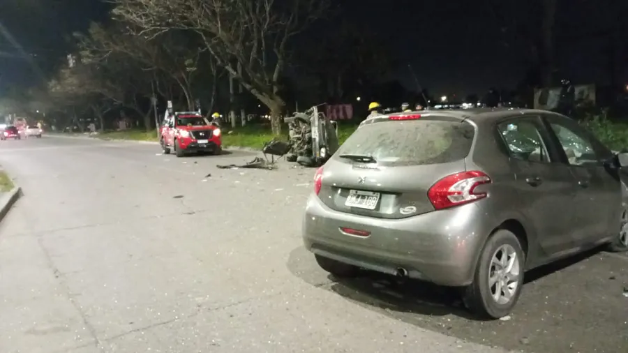Tres muertos en un choque, en barrio Modelo: “Aquí los conductores no respetan, por eso es peligrosa la esquina”