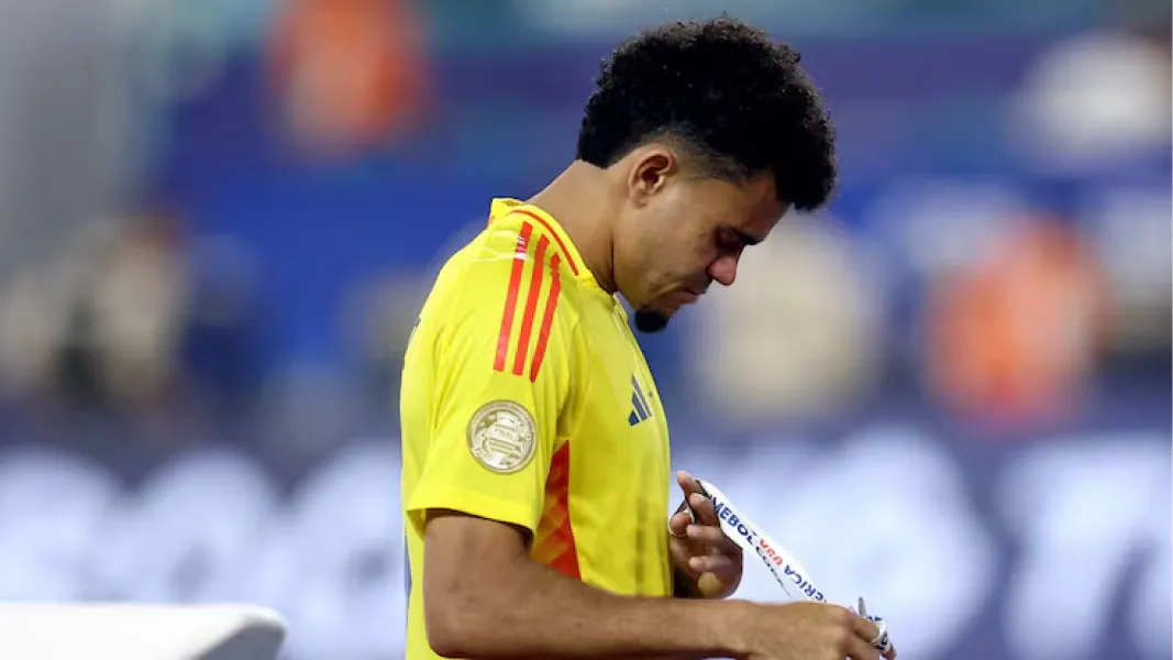 Una leyenda colombiana criticó la mentalidad de su Selección y explicó por qué perdió contra Argentina: “Son ganadores desde la cuna”