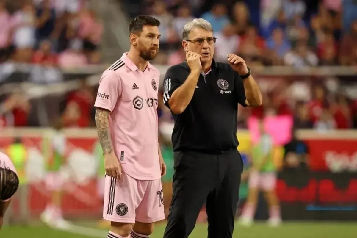 “Tata” Martino dio detalles sobre la lesión de Messi