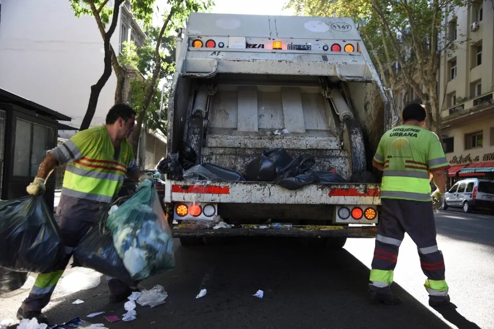 Cuánto cobra por mes un recolector de basura en Argentina