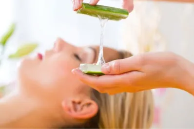 Cómo usar el aloe vera y el aceite de oliva para rejuvenecer la piel