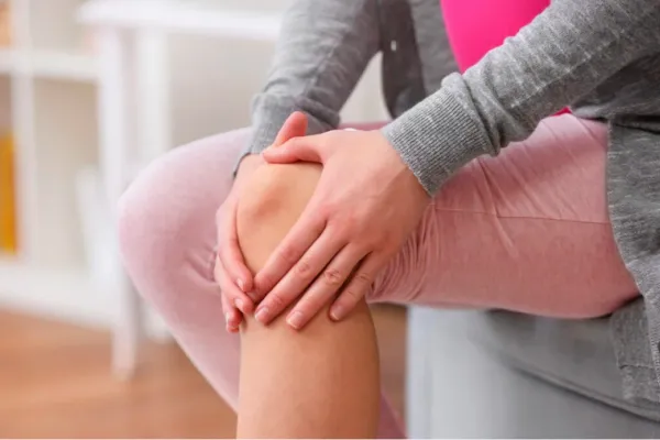 Artrosis y frío: por qué duelen las articulaciones en invierno y cómo prevenirlo