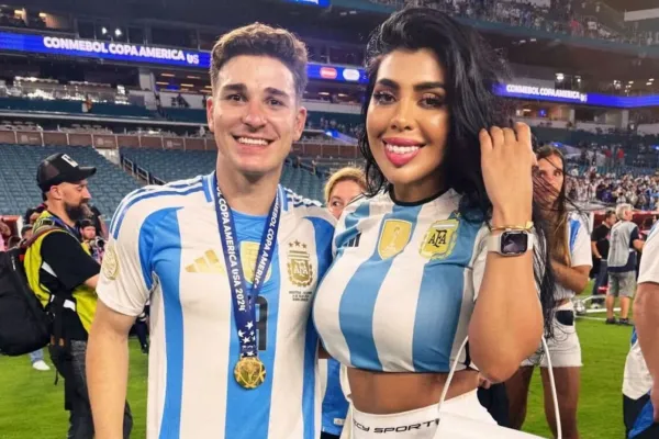 ¿Quién es la mujer amante del boxeo que provocó una reacción viral de la novia de Julián Álvarez?