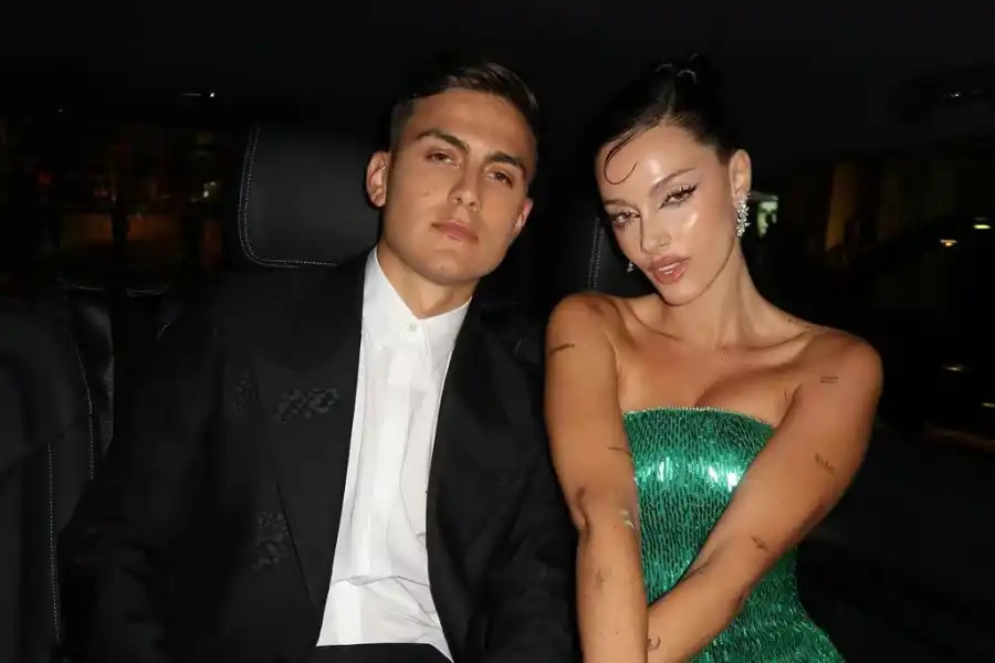 Los invitados no podrán usar celulares en la boda.