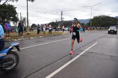 Pizarro, en caballeros, y Delgado, en damas, conquistaron la Maratón Independencia