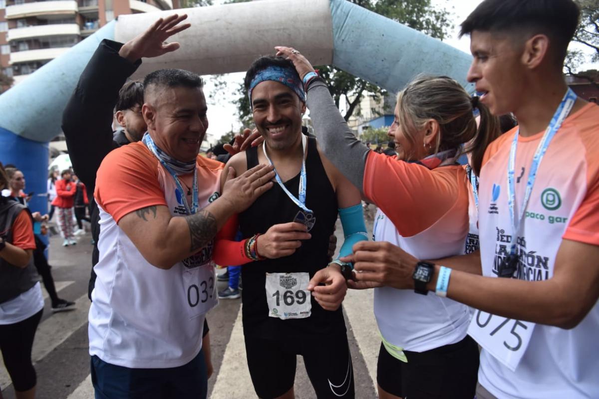 Pizarro, en caballeros, y Delgado, en damas, conquistaron la Maratón Independencia
