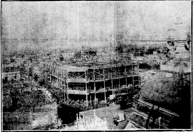 EN CONSTRUCCIÓN. La foto de agosto de 1927 mostraba el avance de la obra que fue terminada en tiempo récord.