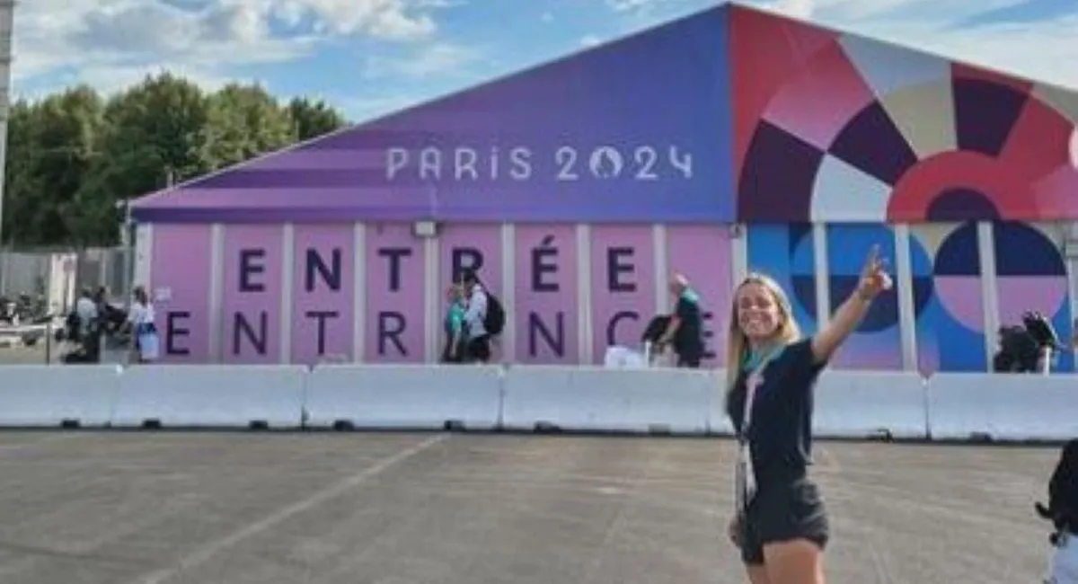 Vicky Sauze ya tuvo su primer festejo en la Villa Olímpica parisina