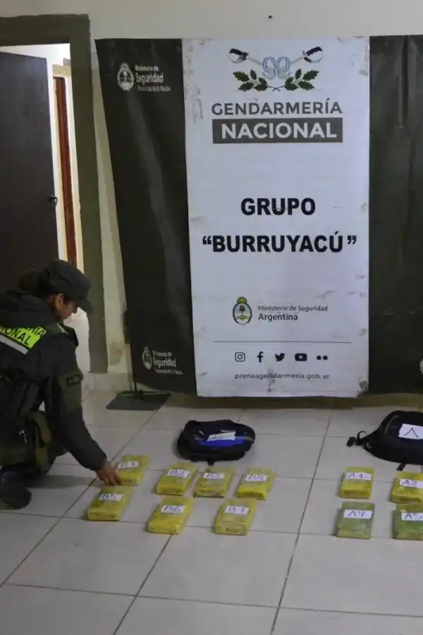 Cargamento. GENDARMERÍA