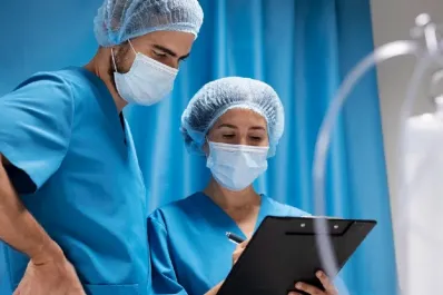 Cuál es el sueldo de una enfermera y un camillero en julio de 2024 en Argentina