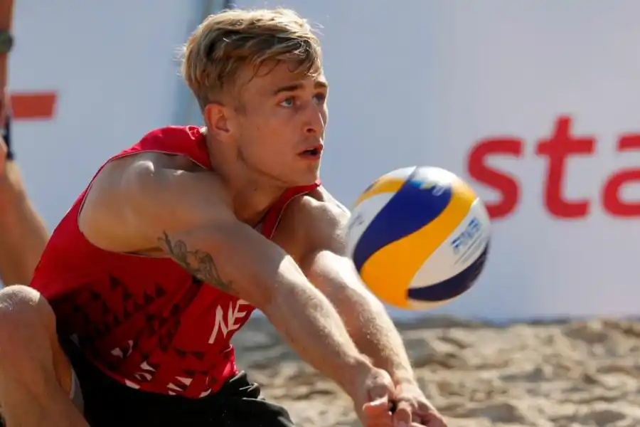 Con la Torre Eiffel de testigo el beach vóley tendrá un torneo sin argentinos, pero que por una polémica será noticia mundial