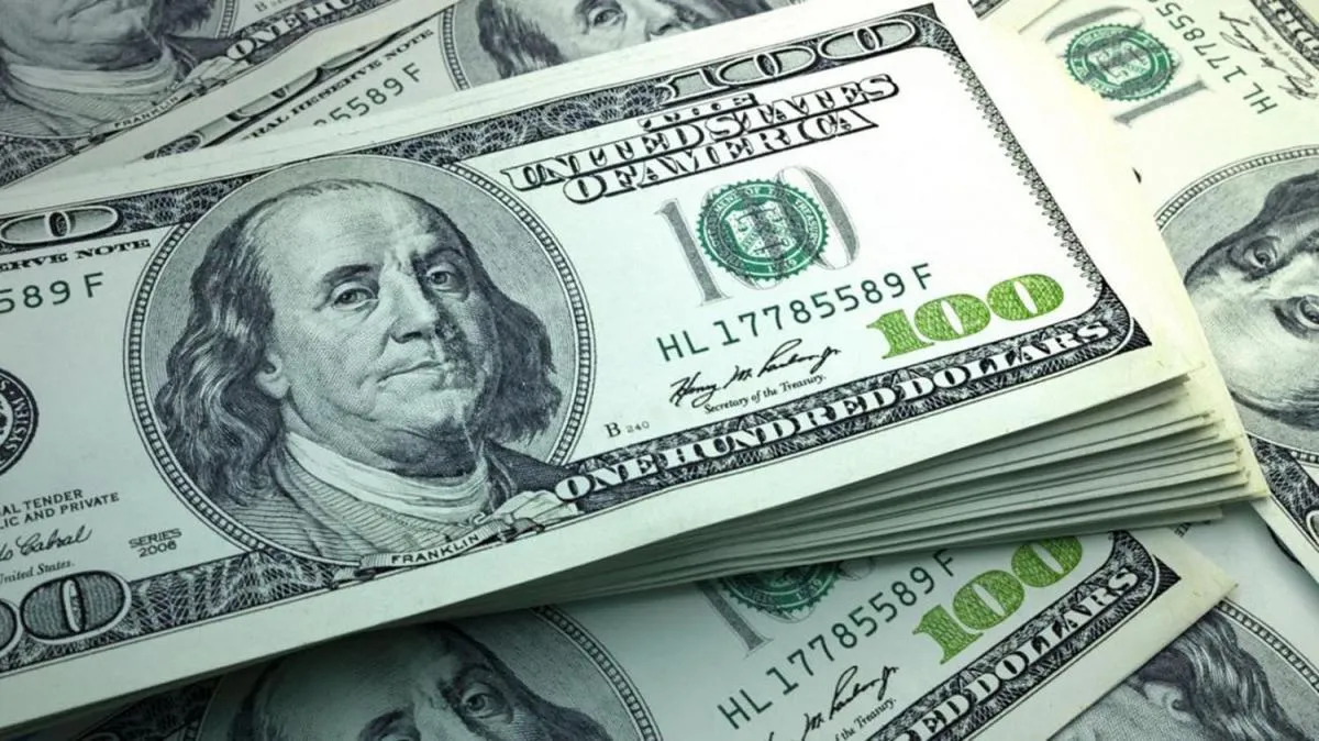 El dólar blue cayó cinco unidades y finalizó a $1.445 en la city
