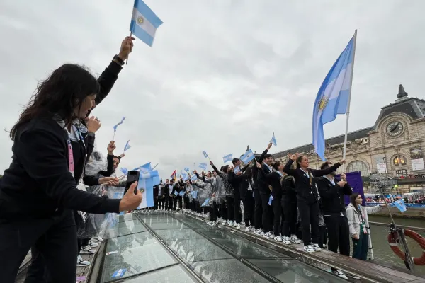 Siempre puede pasar de todo en la Ciudad Luz