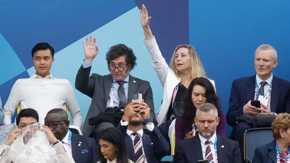 Tras su encuentro con Macron, Javier Milei asiste a la ceremonia de apertura de los Juegos Olímpicos