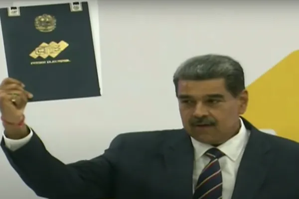 Maduro fue proclamado como presidente de Venezuela, en medio de los reclamos