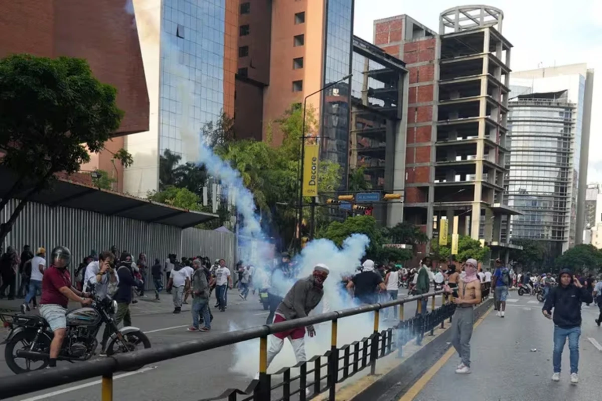 Crisis en Venezuela: dos muertos, 46 detenidos y varios heridos durante las protestas contra Maduro
