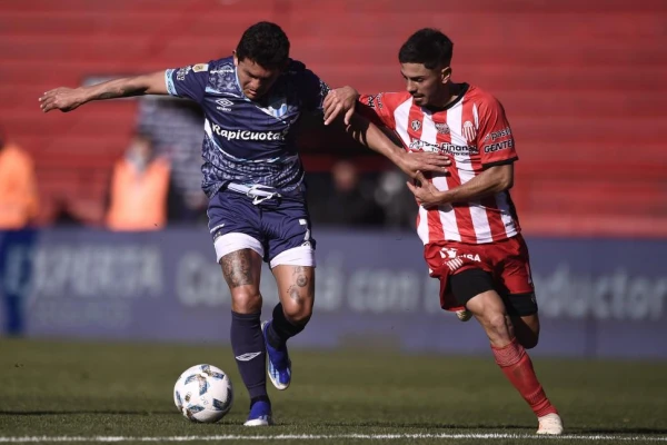 “Pulga” Rodríguez, un artista con gol que fue decisivo en la victoria de Atlético Tucumán