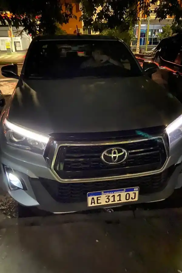 LA ÚLTIMA. La camioneta que fue sustraída de la cochera de avenida Belgrano y Viamonte.