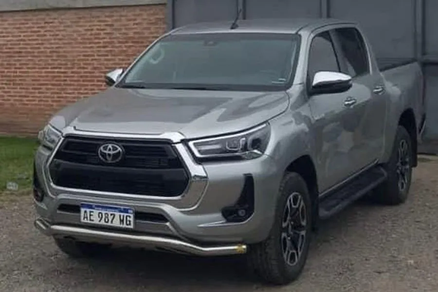 SUSTRAÍDA. Otra de las camionetas Toyota Hilux robadas.