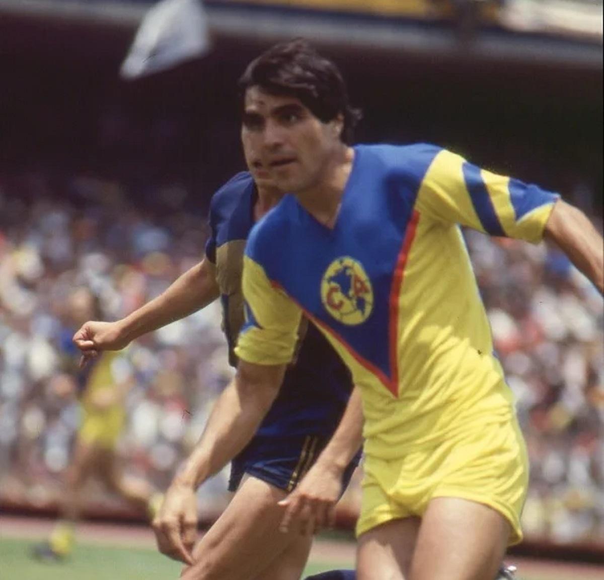 ÍDOLO. Bacas marcó un antes y un después, con la camiseta de América de México.