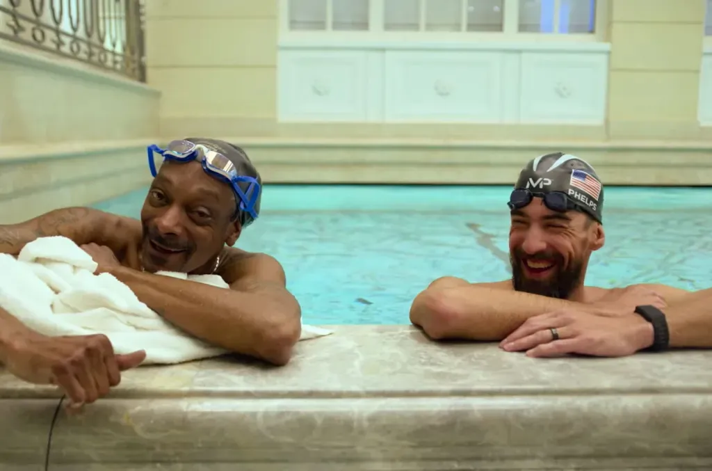 ¡Un crossover impensado! Michael Phelps le enseñó a nadar a Snoop Dogg