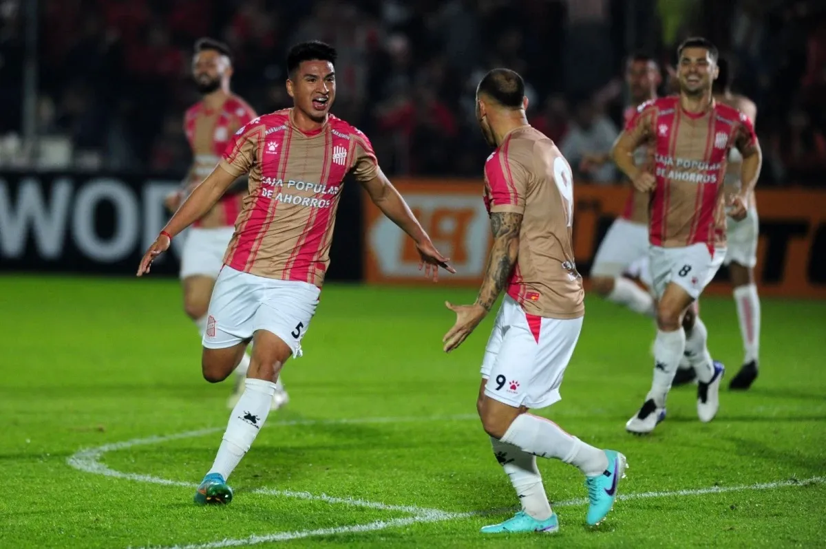 VA POR OTRO TRIUNFO. San Martín viene de ganar en la fecha anterior contra Talleres Remedios de Escalada, con gol de Gustavo Abregú.