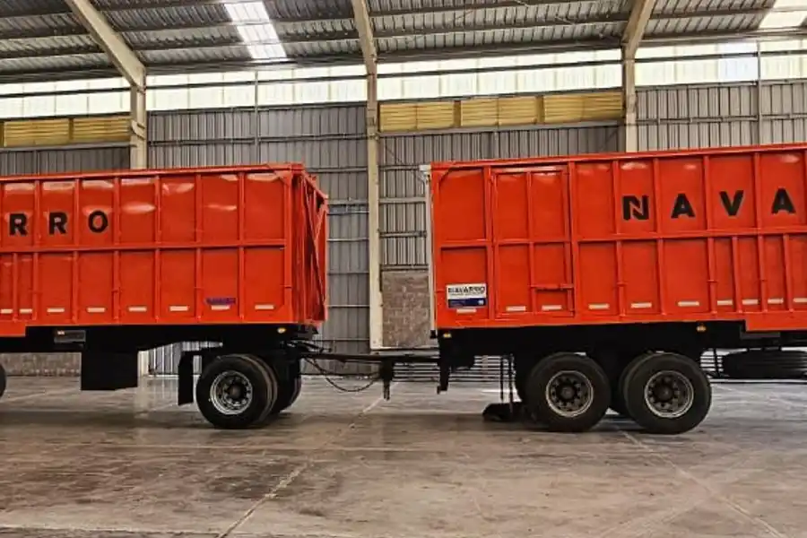 Navarro Hnos. Acoplados y Semirremolques: primer nivel sobre rutas argentinas