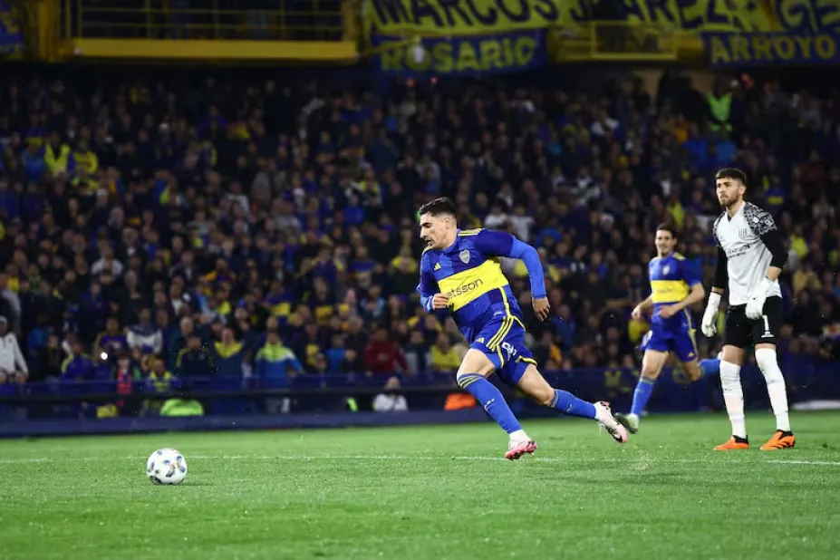 Boca Juniors busca acomodarse, River espera por Gallardo