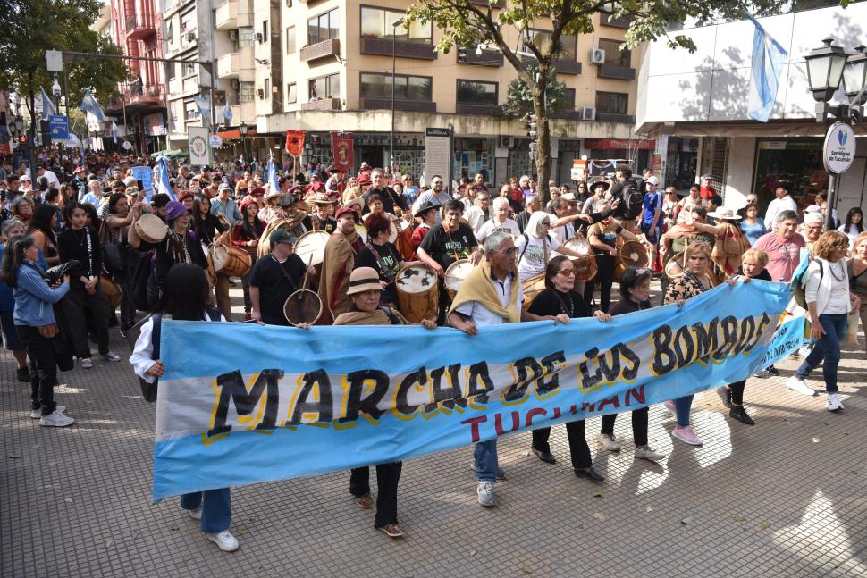 MASIVA PARTICIPACIÓN. La sexta marcha fue nuevamente convocante.